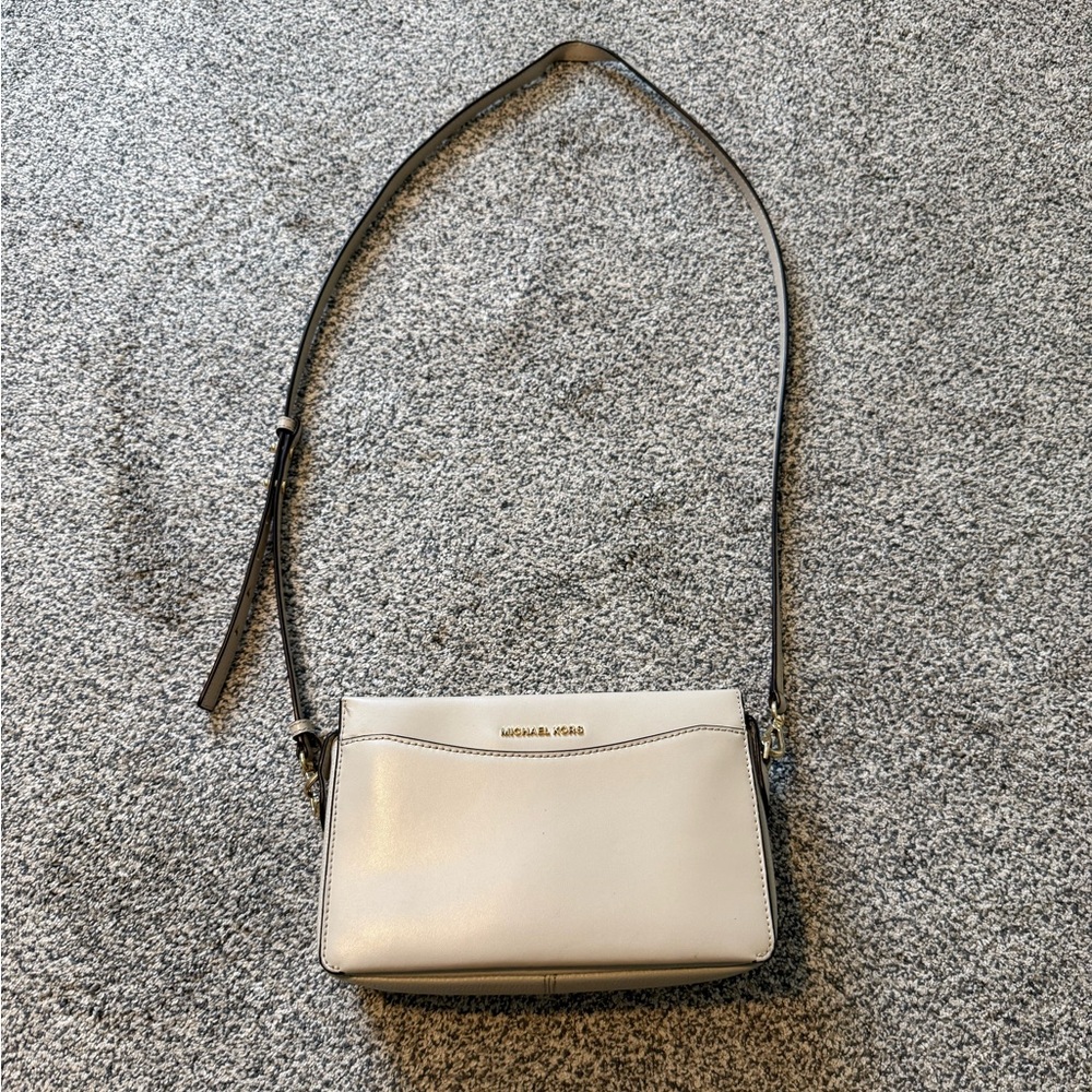 Michael Kors Crossbody Bag